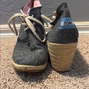 TOMS Charcoal Wedge Booties
